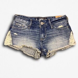 Hollister Short-Short Low Rise Denim Cutoffs Lace Side Distressed Size 00 W23